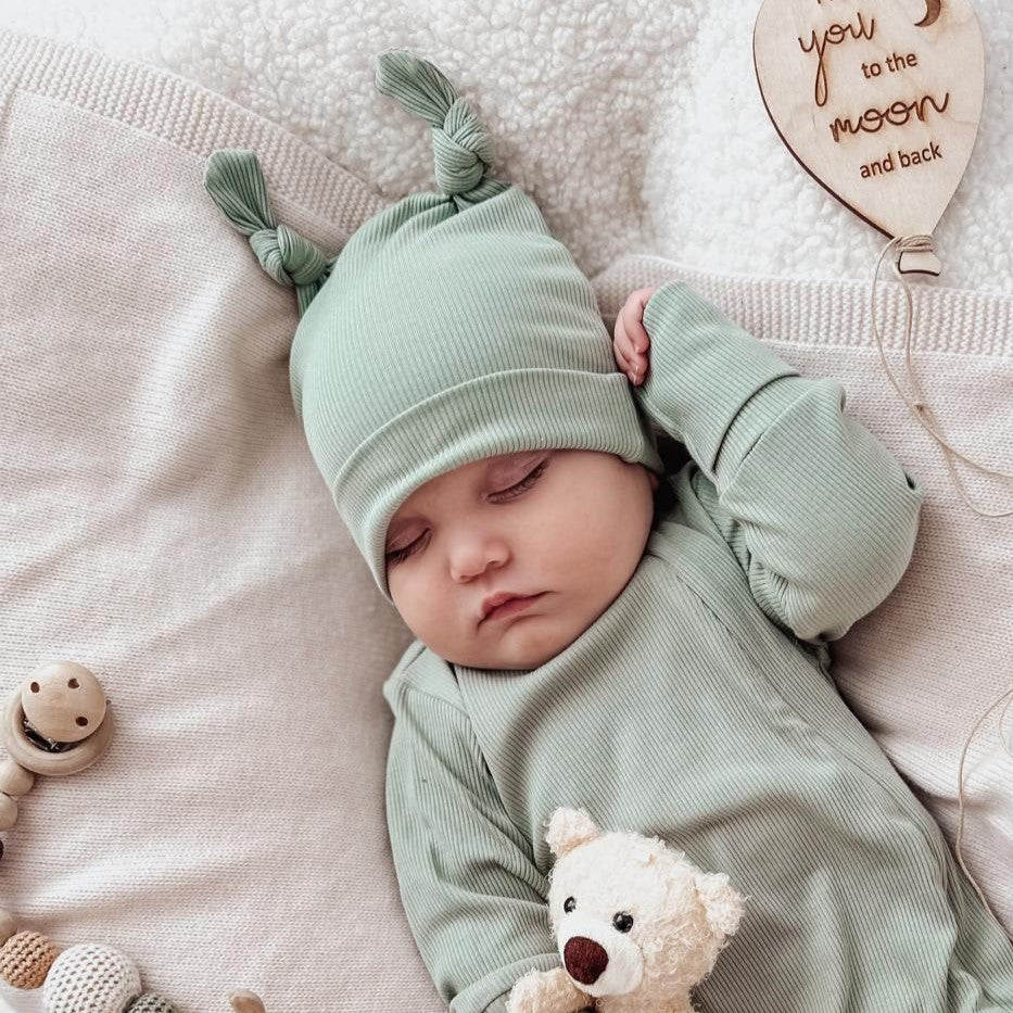 BEANIE MÜTZE - OLIVE
