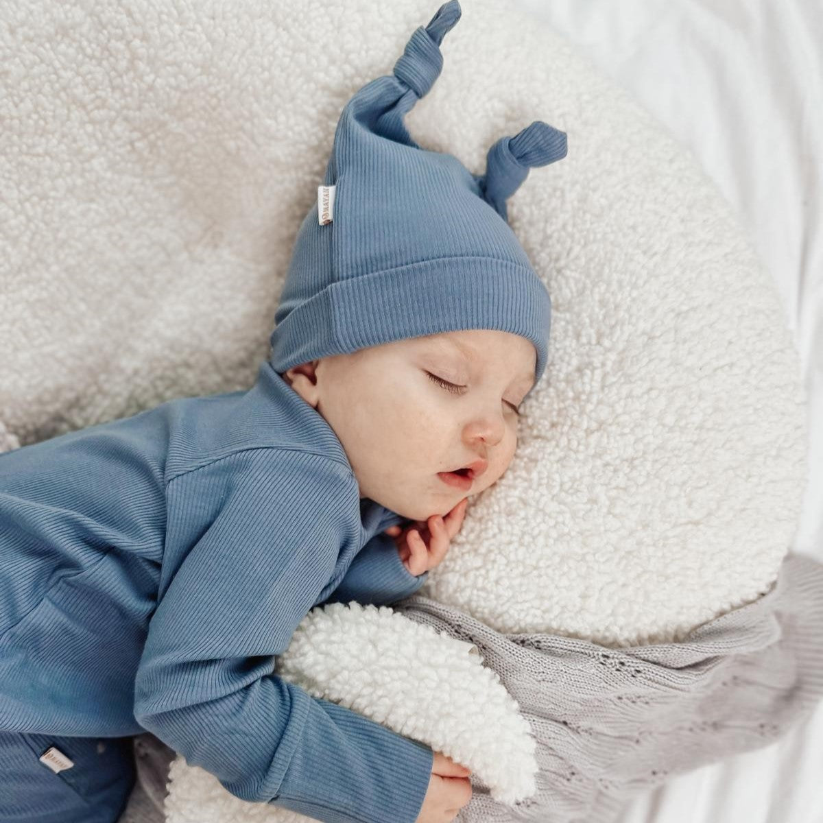 ROMPER & BEANIE SET - BLUEBERRY